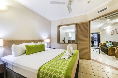 Regal Port Douglas - Your Accommodation 5