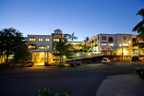 Regal Port Douglas - Your Accommodation 1
