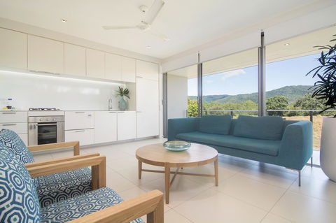 Pool Resort Port Douglas - Your Accommodation 13