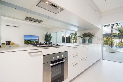 Pool Resort Port Douglas - Your Accommodation 8