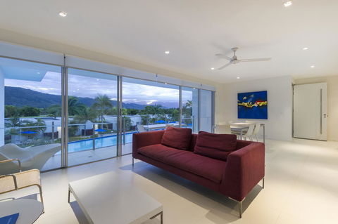 Pool Resort Port Douglas - Your Accommodation 17