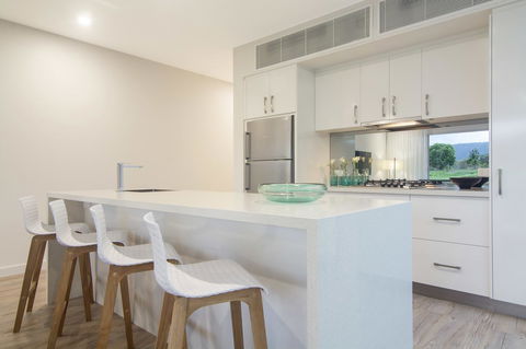 Pool Resort Port Douglas - Your Accommodation 43