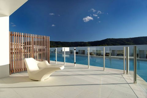 Pool Resort Port Douglas - Your Accommodation 35