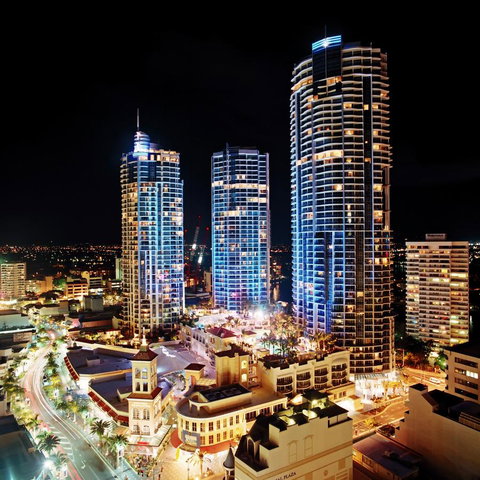 Mantra Towers Of Chevron - Your Accommodation 0