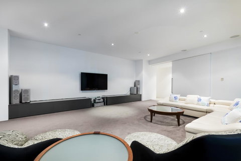 Q1 Resort & Spa - Official - Your Accommodation 41