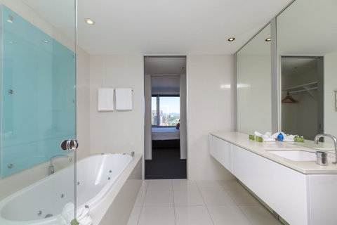 Q1 Resort & Spa - Official - Your Accommodation 1