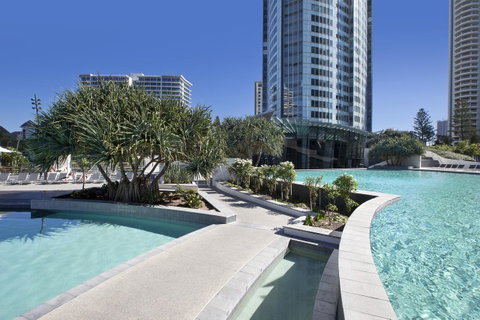 Q1 Resort & Spa - Official - Your Accommodation 4