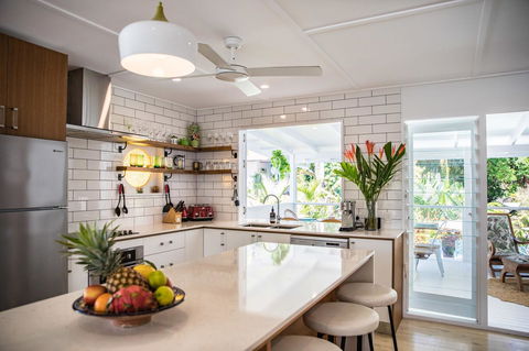 Jamaica Beach House - Your Accommodation 3