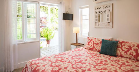 Jamaica Beach House - Your Accommodation 13