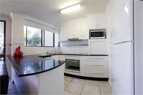 Headland Tropicana Resort - Your Accommodation 19