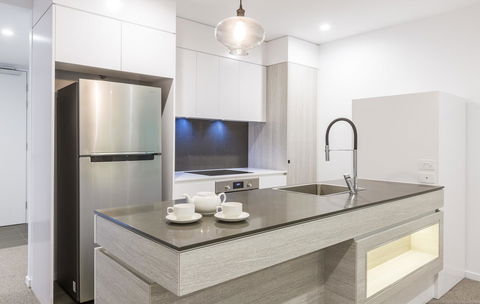 Boardwalk Burleigh Beach - Official - Your Accommodation 21