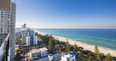 Boardwalk Burleigh Beach - Official - Your Accommodation 43