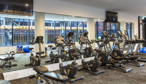 Boardwalk Burleigh Beach - Official - Your Accommodation 23