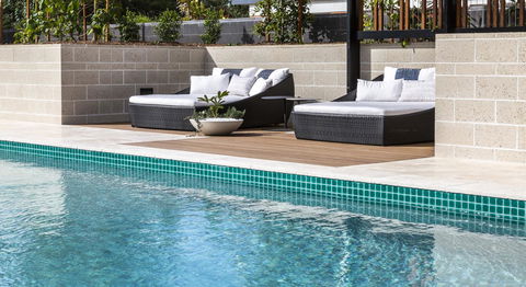 Boardwalk Burleigh Beach - Official - Your Accommodation 28