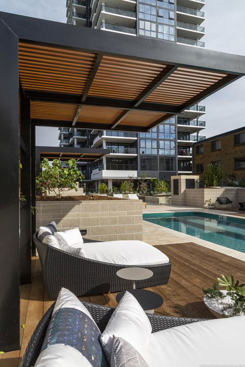Boardwalk Burleigh Beach - Official - Your Accommodation 11