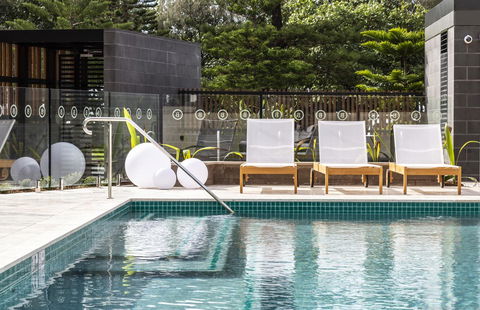 Boardwalk Burleigh Beach - Official - Your Accommodation 25
