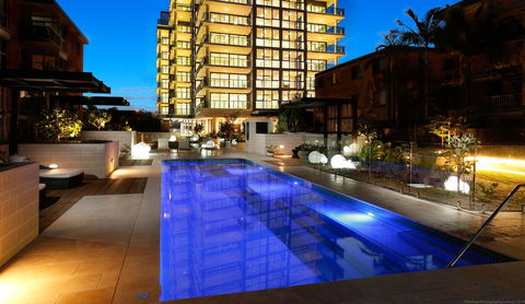 Boardwalk Burleigh Beach - Official - Your Accommodation 19