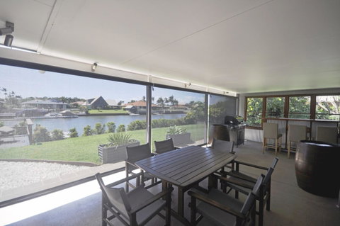 Bribie Island Canal Holiday Destination! - Your Accommodation 7
