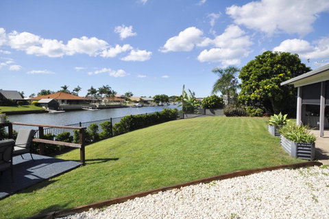 Bribie Island Canal Holiday Destination! - Your Accommodation 13