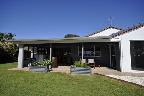 Bribie Island Canal Holiday Destination! - Your Accommodation 14