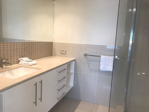 Proximity Waterfront Apartments - Your Accommodation 11