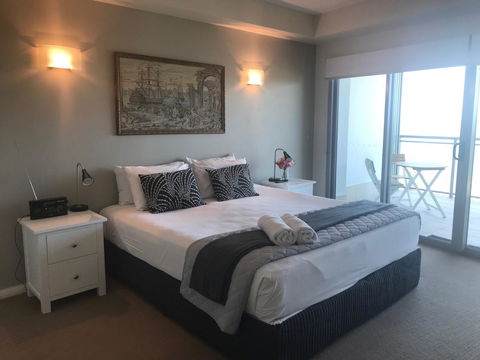 Proximity Waterfront Apartments - Your Accommodation 9