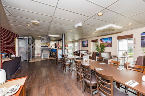 Takalvan Motel - Your Accommodation 5