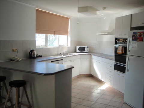 Grosvenor Beachfront Apartments Surfers Paradise - Your Accommodation 19