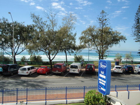 Grosvenor Beachfront Apartments Surfers Paradise - Your Accommodation 16