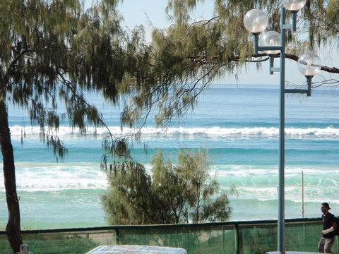 Grosvenor Beachfront Apartments Surfers Paradise - Your Accommodation 11