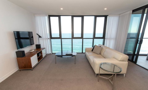 Rhapsody Resort - Official - Your Accommodation 24
