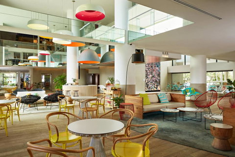 QT Gold Coast - Your Accommodation 0