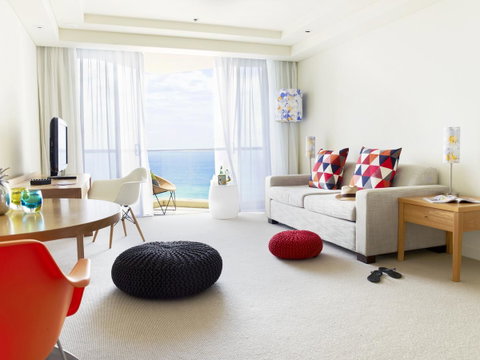 QT Gold Coast - Your Accommodation 30