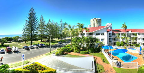 Le Beach Apartments - Your Accommodation 24