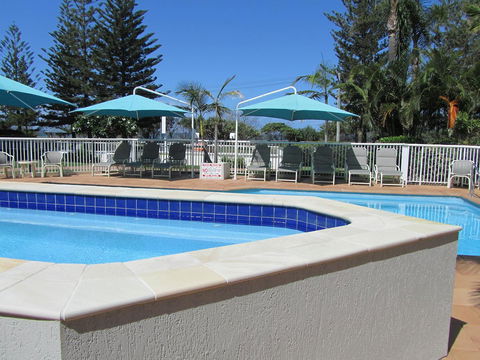 Le Beach Apartments - Your Accommodation 17