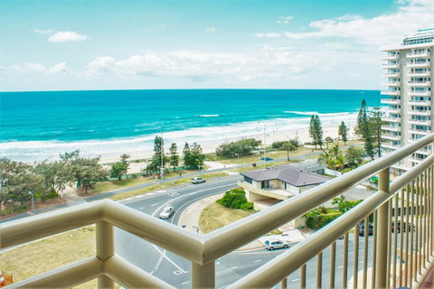 Seacrest Beachfront Apartments Surfers Paradise - Your Accommodation 11