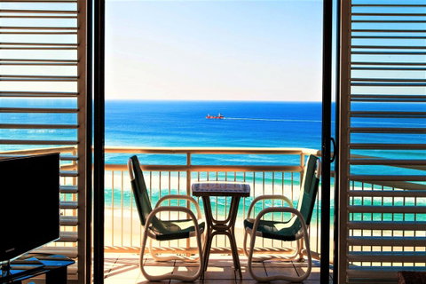 Seacrest Beachfront Apartments Surfers Paradise - Your Accommodation 29