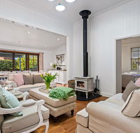 Frangipani House - Your Accommodation