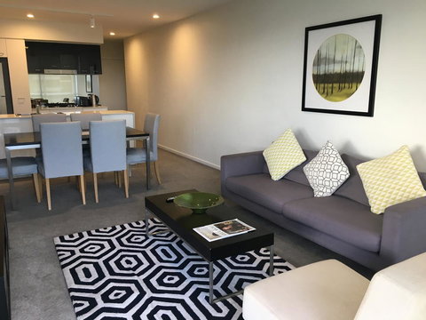 Mowbray East Apartments - Your Accommodation 6