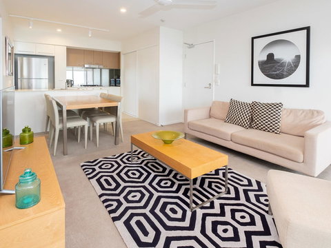Mowbray East Apartments - Your Accommodation 24