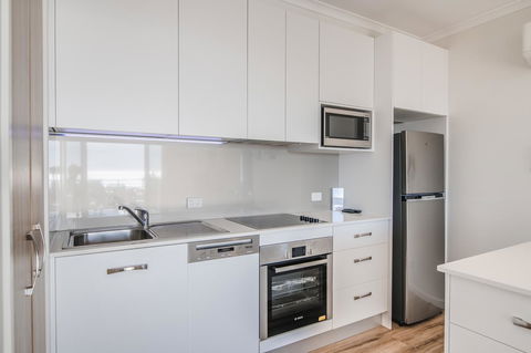 The Point Coolum - Your Accommodation 15