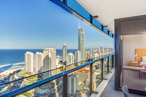 Mantra Circle On Cavill - Your Accommodation 30