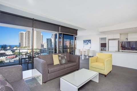 Mantra Circle On Cavill - Your Accommodation 22