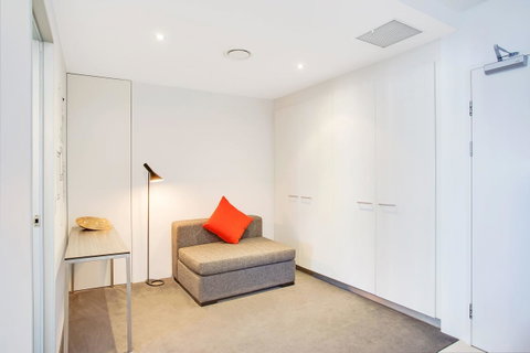 Mantra Circle On Cavill - Your Accommodation 31