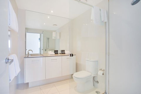 Mantra Circle On Cavill - Your Accommodation 4