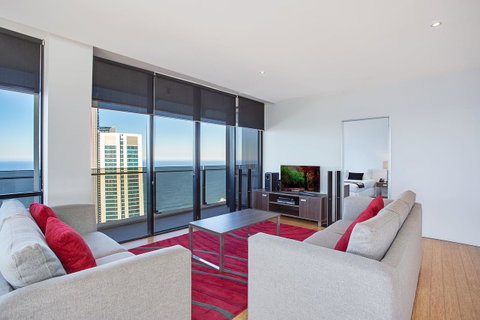 Mantra Circle On Cavill - Your Accommodation 2
