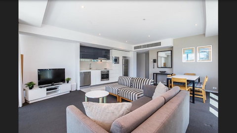 Gold Coast Private Apartments - H Residences, Surfers Paradise - Your Accommodation 33