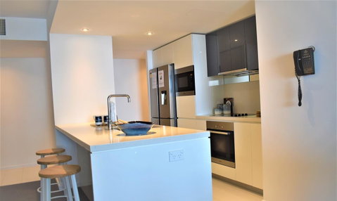 Gold Coast Private Apartments - H Residences, Surfers Paradise - Your Accommodation 10