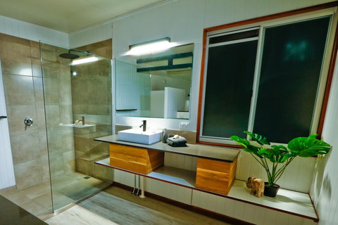 The Summit 1770 - Your Accommodation 6