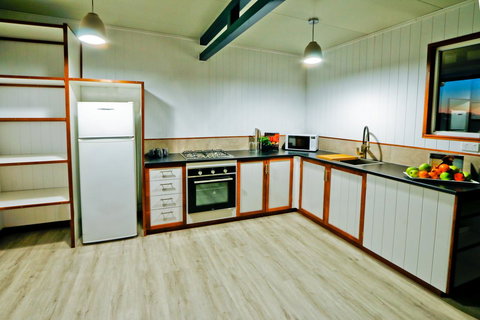 The Summit 1770 - Your Accommodation 10